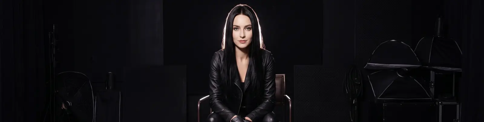 Фото исполнителя EMILUNA