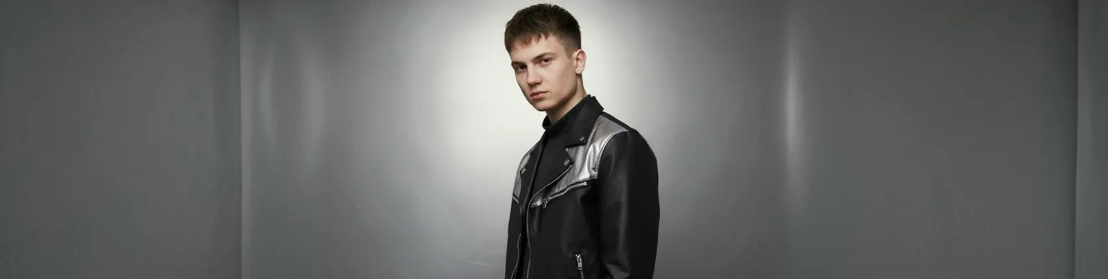 Фото исполнителя MAXIM VOYCHAK