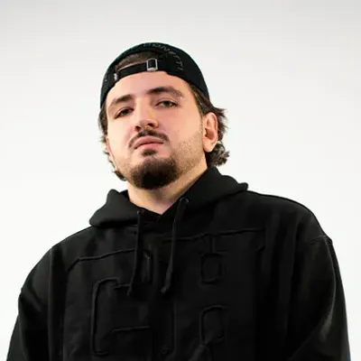 Mikael'