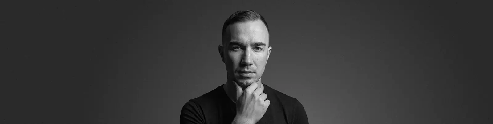 Фото исполнителя HUDOY