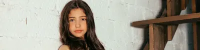 Leona B