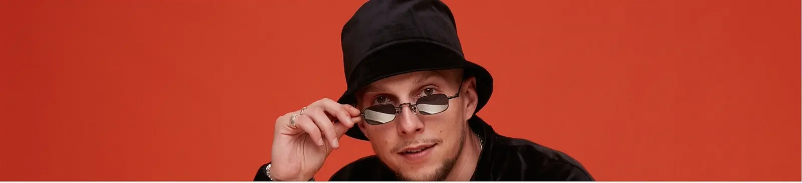 Фото исполнителя Tony Tonite