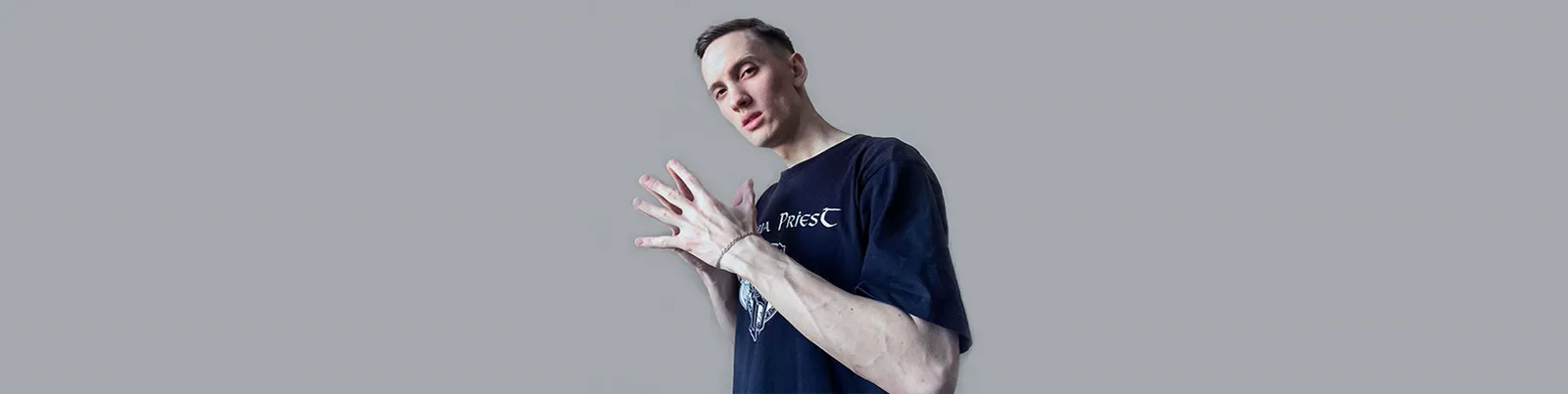 Фото исполнителя YBA PRIEST