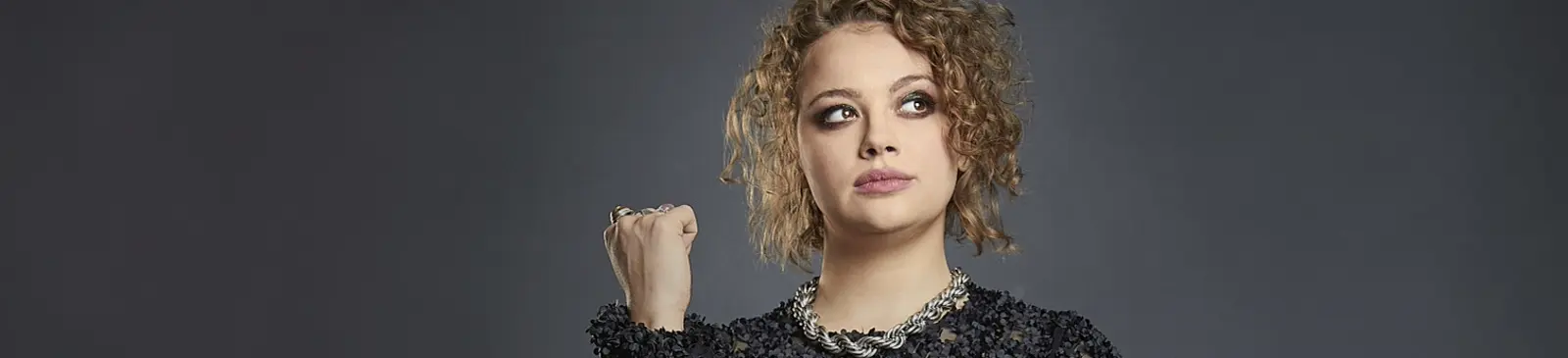 Фото исполнителя Carrie Hope Fletcher