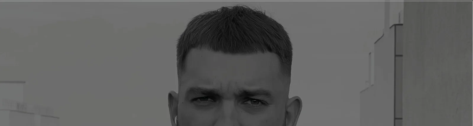 НАРЯДНЫЙ