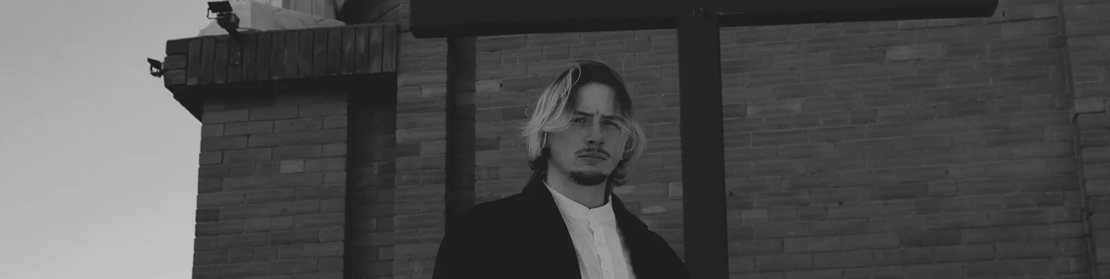Фото исполнителя BOZHE MOU