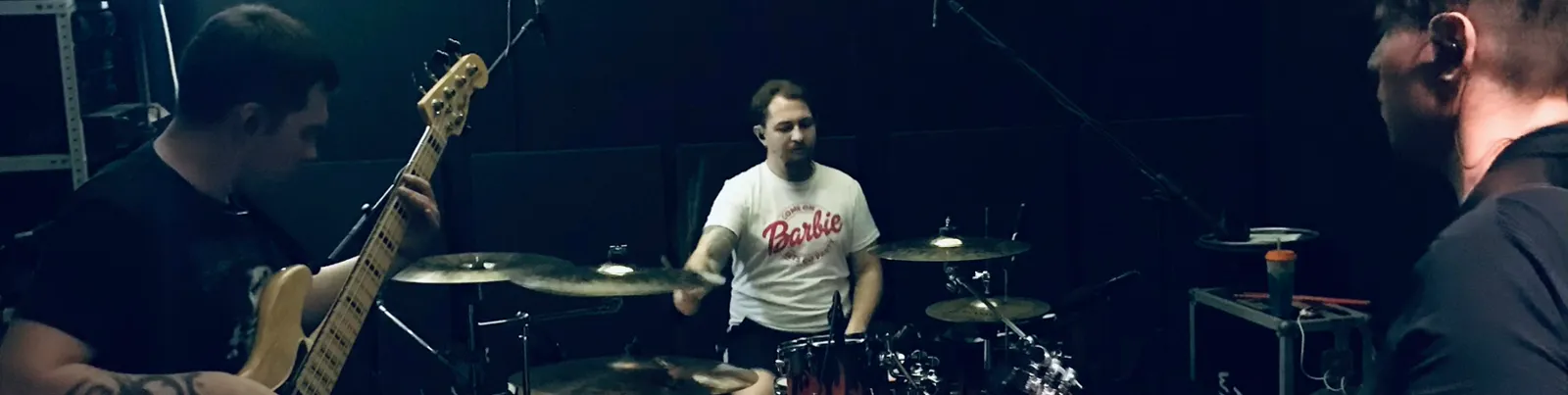 Фото исполнителя Dirty Drum Fighters