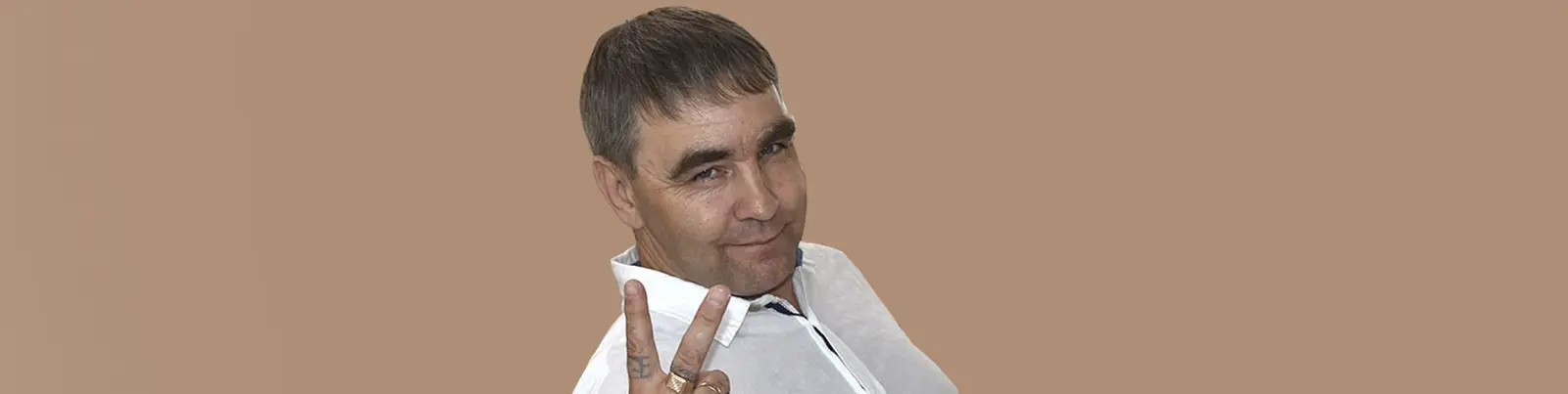 Фото исполнителя Володя Фарт