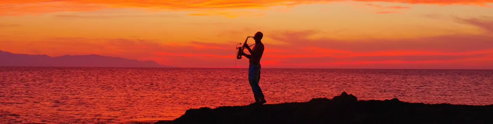 Фото исполнителя Syntheticsax