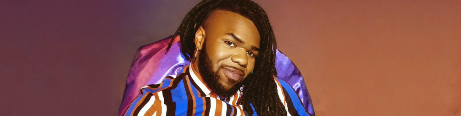 Фото исполнителя MNEK