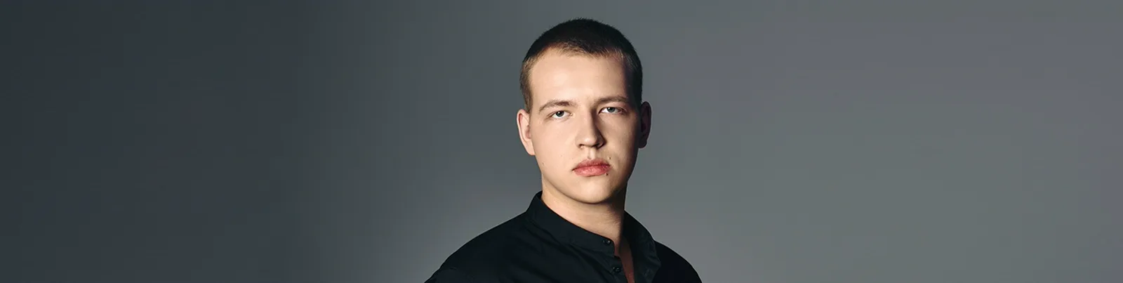 Фото исполнителя Mikhail