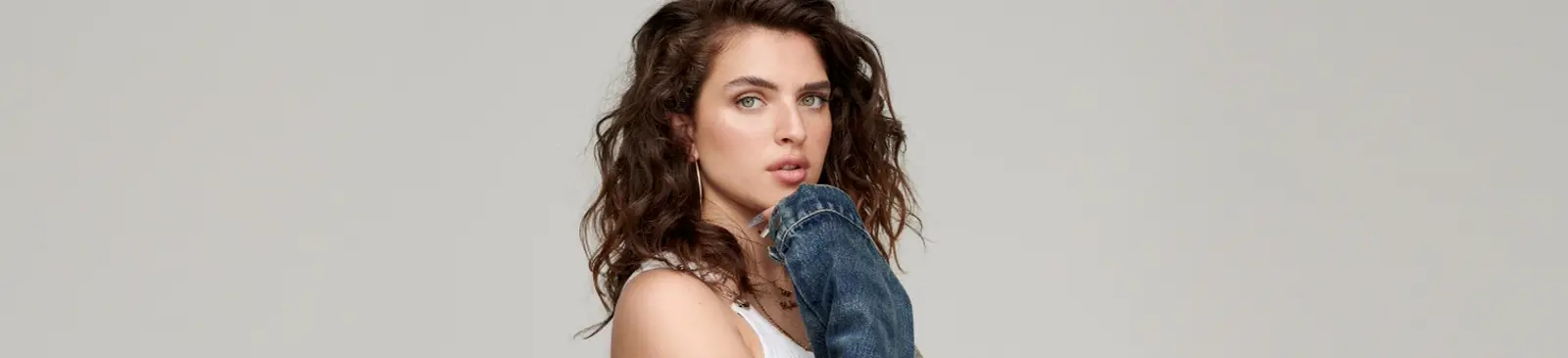 Фото исполнителя Mae Muller