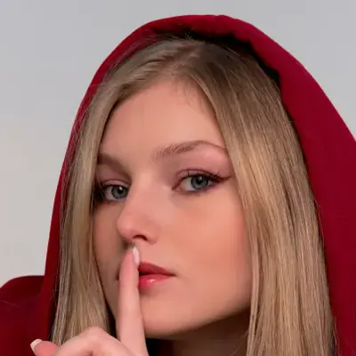 AVÉLINA