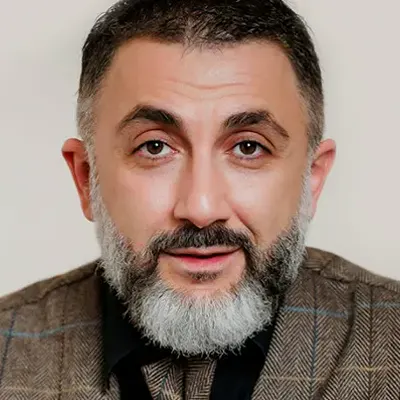 Арен Аветян