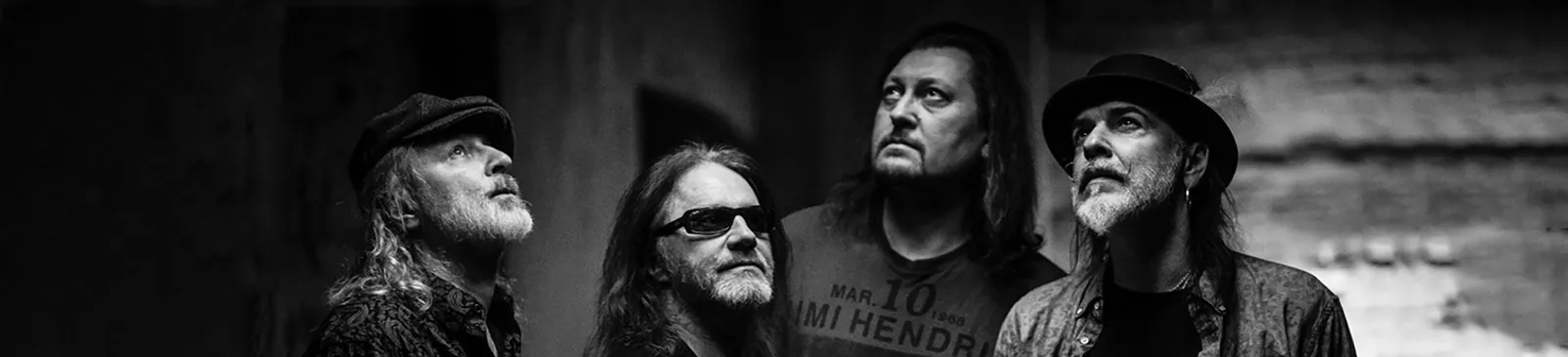 Фото исполнителя The CrossroadZ