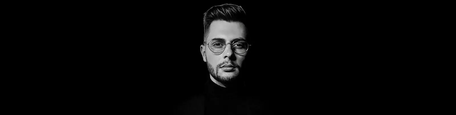 Фото исполнителя Mike Kanelskiy