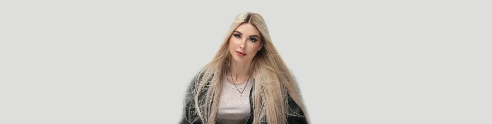 Фото исполнителя ANNA TOLIKA