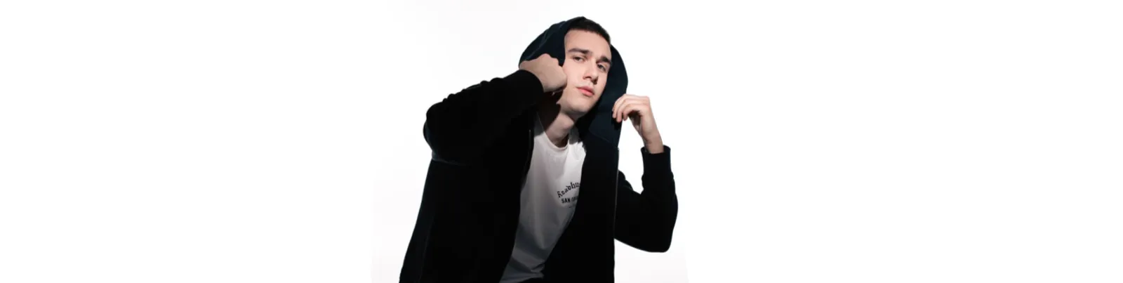 Фото исполнителя HUGGA