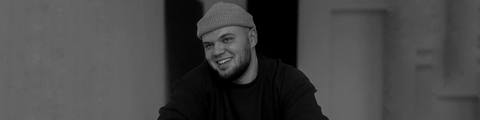 IZNUTRИ