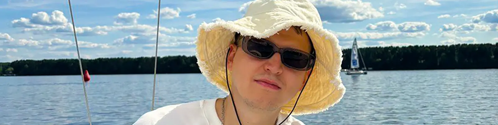 Фото исполнителя Deepsummer