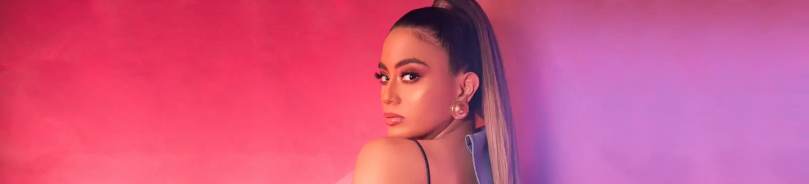Фото исполнителя Ally Brooke