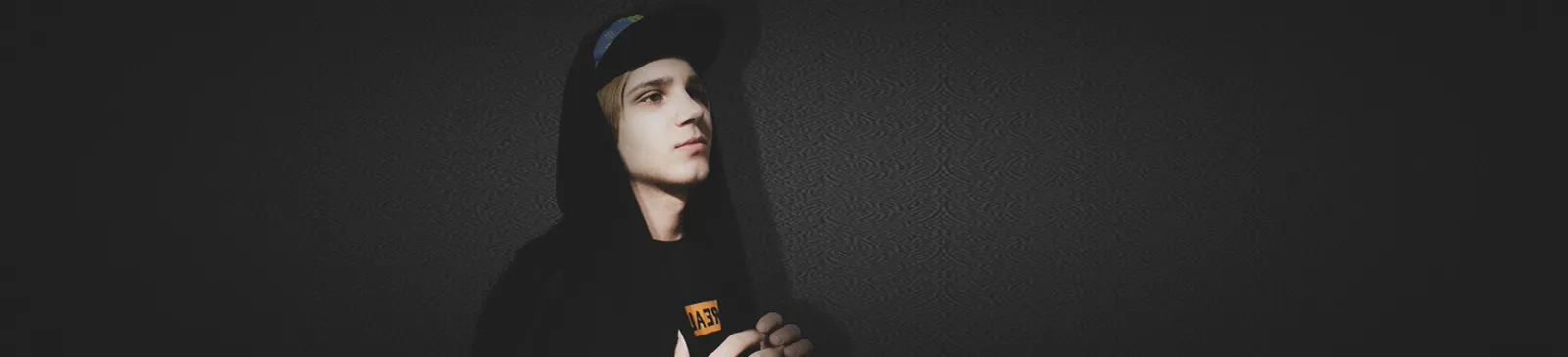 Фото исполнителя ADOMANT