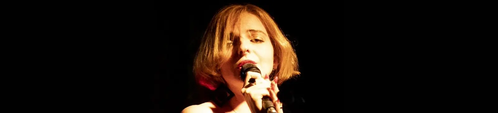 Фото исполнителя Ава Лаврова