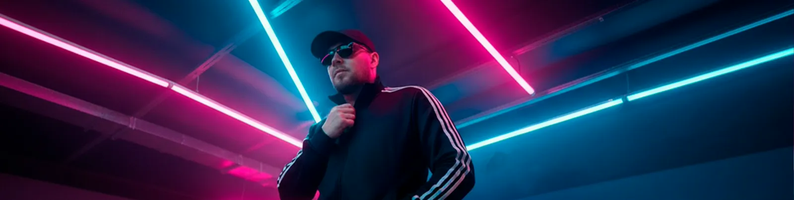 Фото исполнителя DJ Pelix