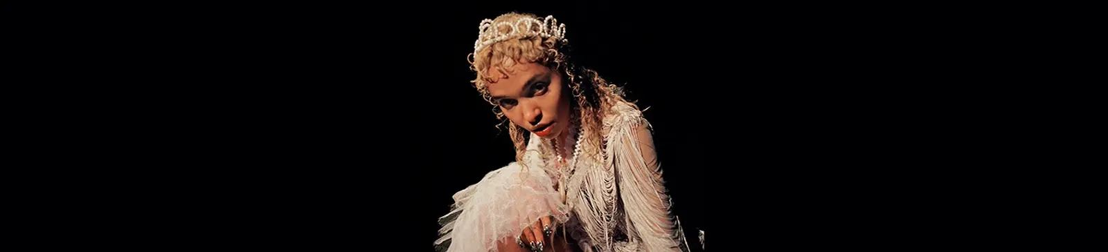 Фото исполнителя FKA Twigs