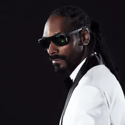 Armenchik Featuring Snoop Dogg