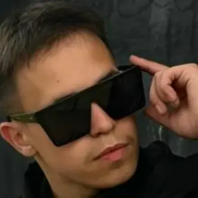 Meekfloy