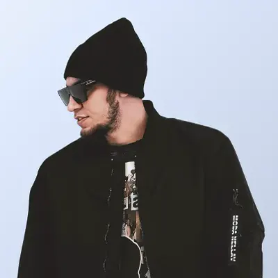 2m.