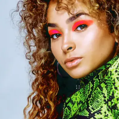 Ella Eyre