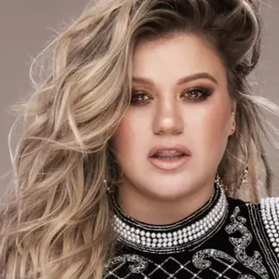 Kelly Clarkson
