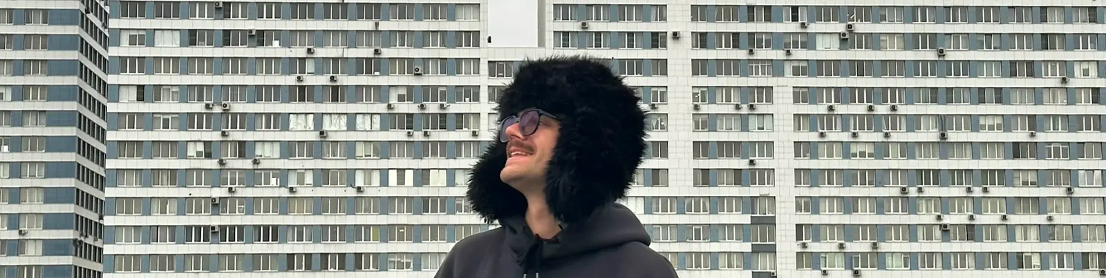 Фото исполнителя Артем Пора Домой