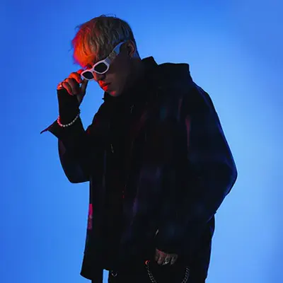 DIVINEBOYYYY