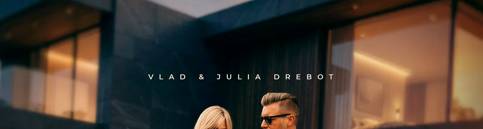 JULIA DREBOT
